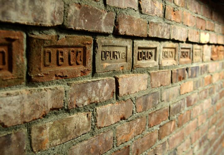 Mill River’s Taphouse opens for business; New spot designed to be