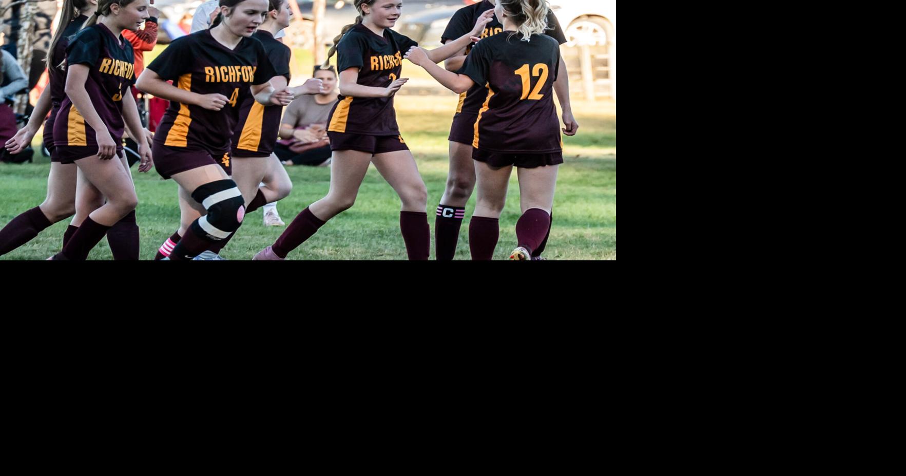 Rockets down Sharon Academy in D4 playdown