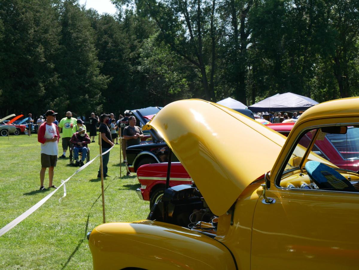 Cars Come To St Albans Bay For Second Annual Show News Samessenger Com