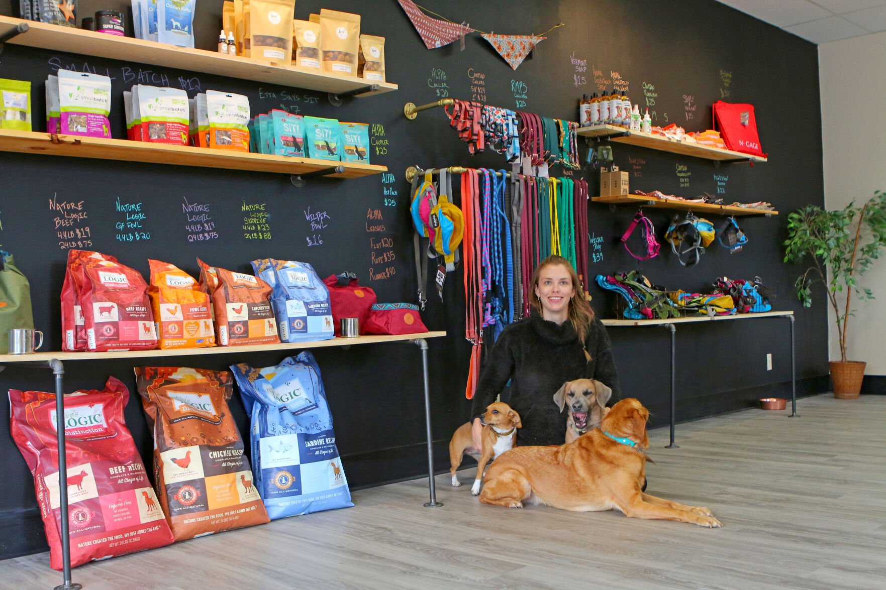 Rolling Meadows Pet Supplies brings a different raw style of pet