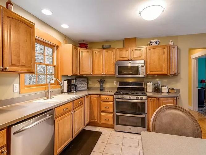 Home tour of the week A 415,000 home close to Lake Carmi with