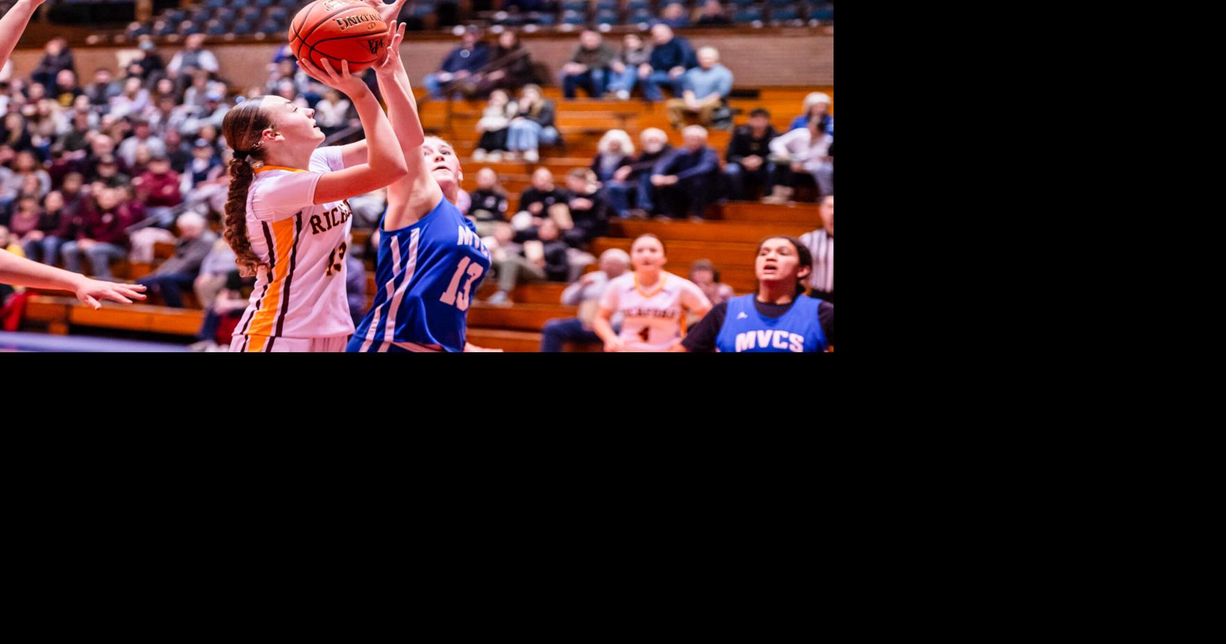 Rockets punch ticket to D4 final with win over Mid Vermont Christian!