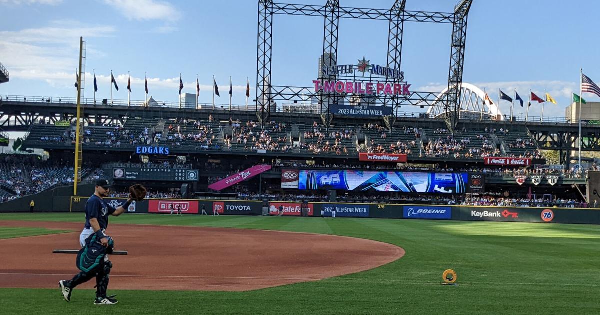 Catching Cal Raleigh in T-Mobile Park brings history full circle ...