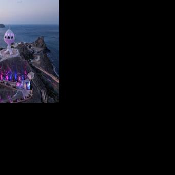 Iran, US hold talks in Oman after deadly protest crackdown