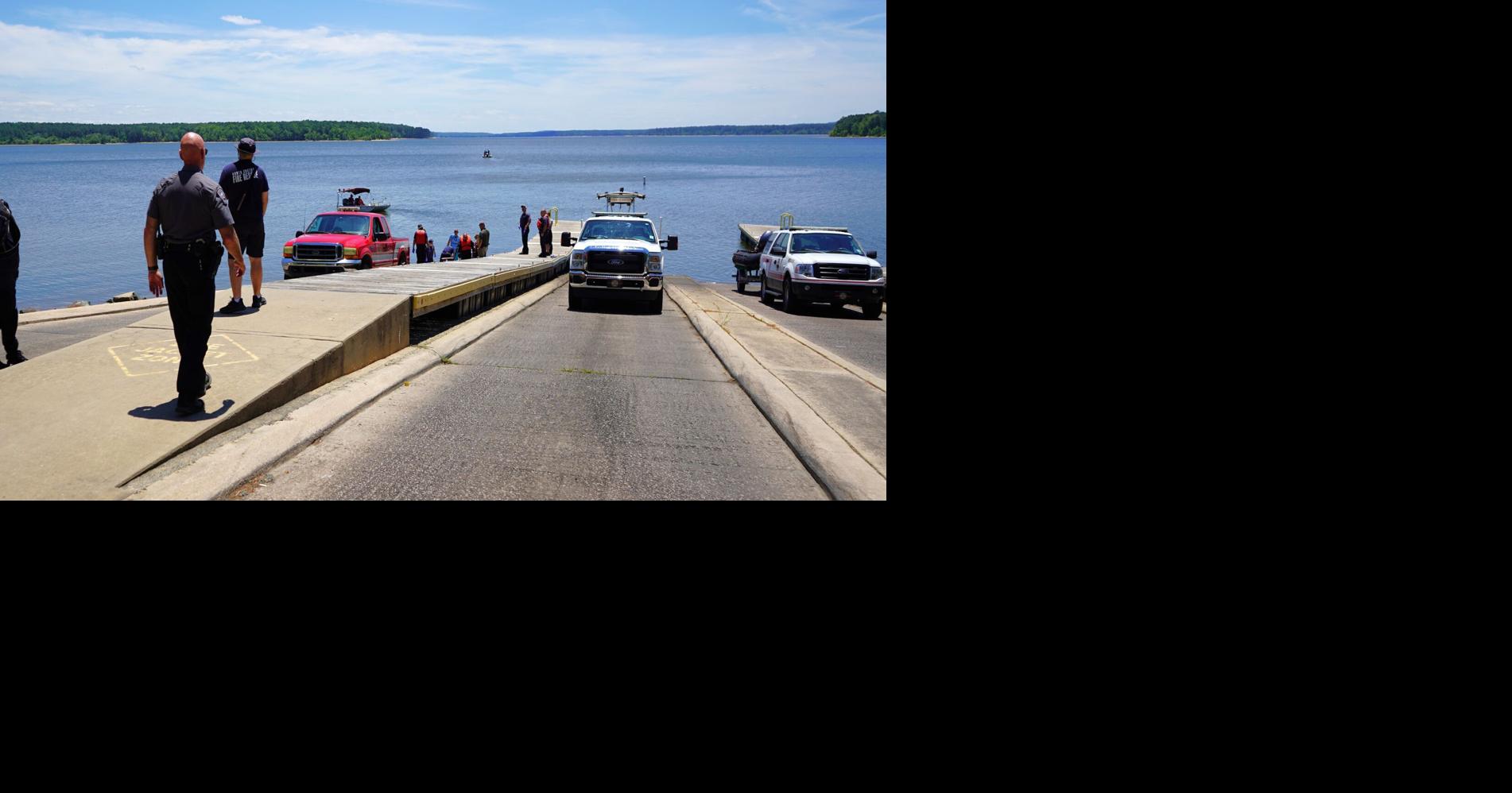 Boater drowns at Jordan Lake