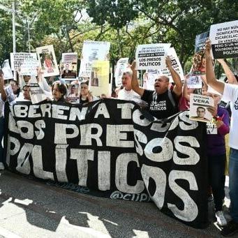 Venezuela woos US oil majors with new investment czar