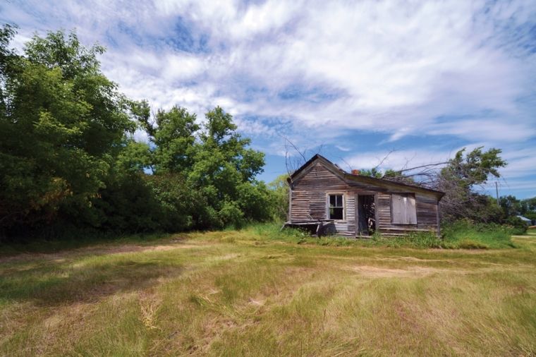 Photographers find new life in North Dakota ghost towns Travel