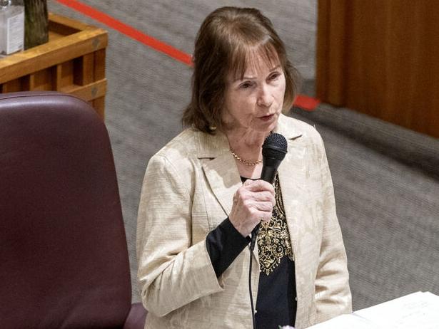 030625_MS_Senate Debate_002.JPG (copy) (copy)