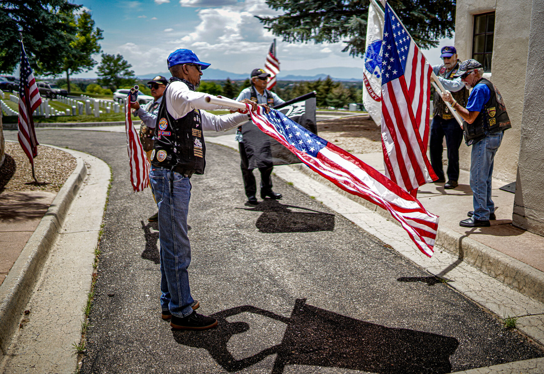 'A legend': Valdemar DeHerrera, the last New Mexico Bataan veteran, is ...