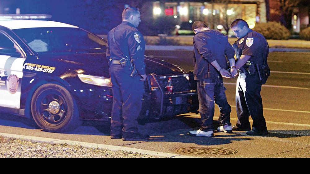 Santa Fe Losing Officers To Albuquerque Over Pay Local News Santafenewmexican Com