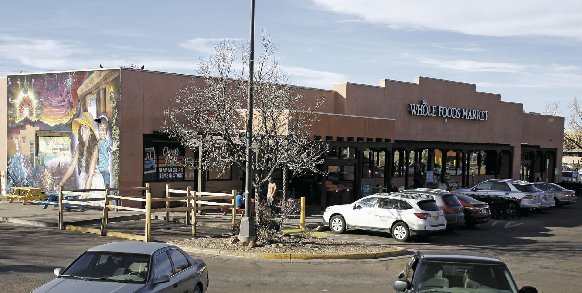 Whole Foods to shutter St. Francis store amid declining sales