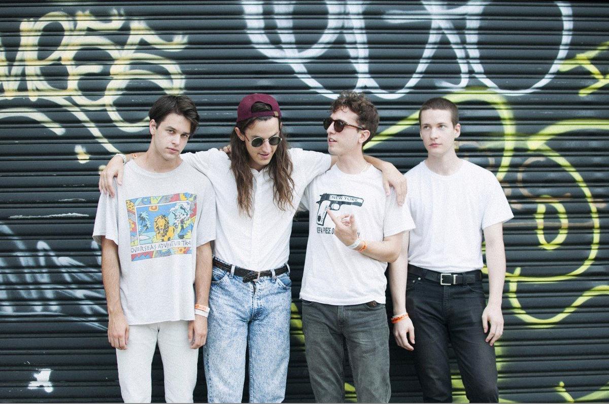 Fossils Beach Fossils Lyrics