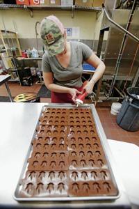 Santa Fe County sees ‘green rush’ as number of medical marijuana cardholders grows