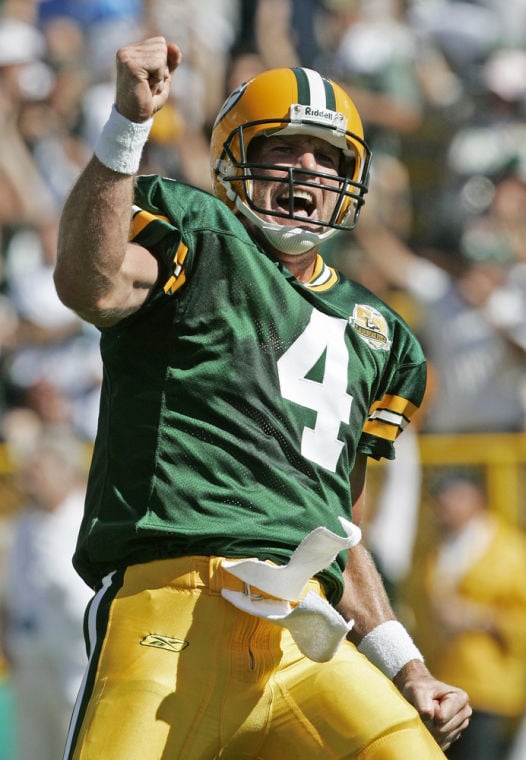 Packers: Brett Favre's Hall of Fame career was about big risks at