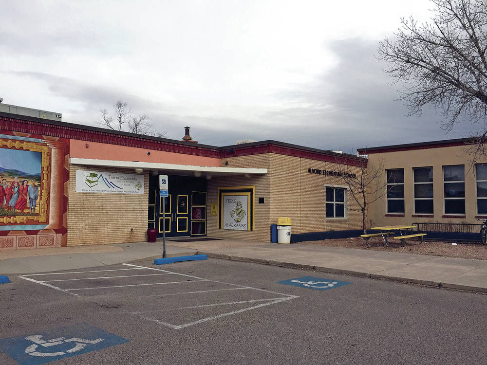 Santa Fe school board sells vacant Alvord Elementary for 2.55 million