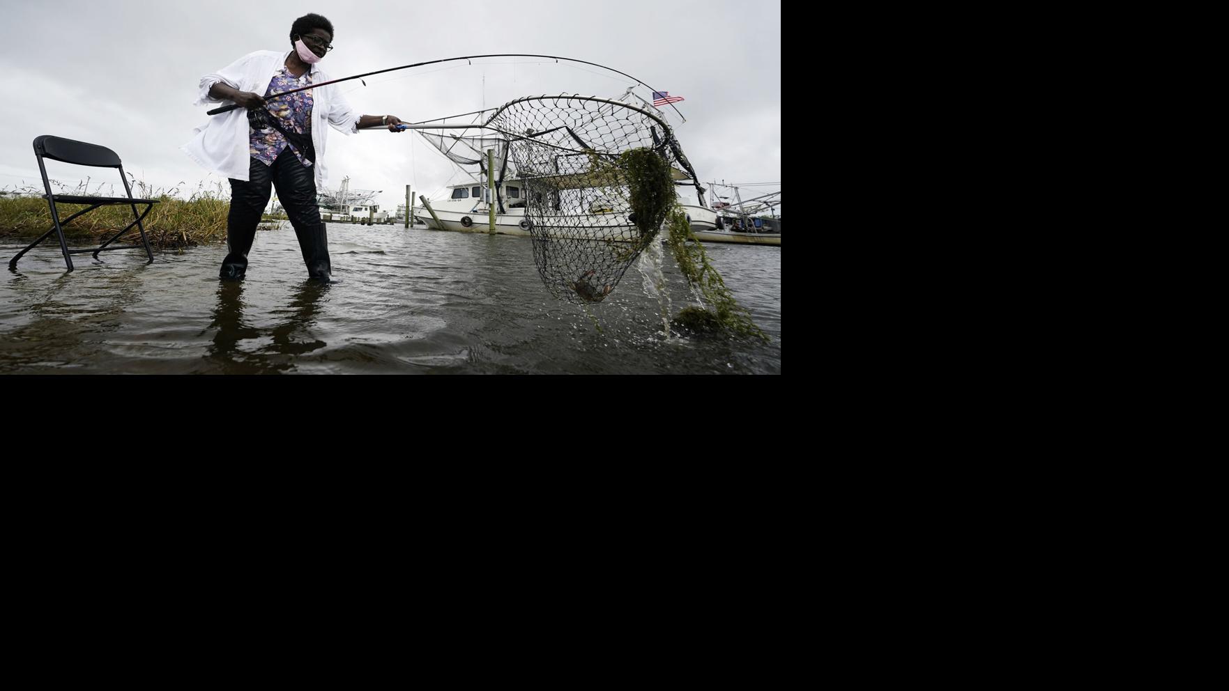 Hurricane Zeta Hits Louisiana With Flooding Power Outages News Santafenewmexican Com