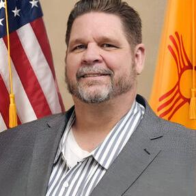 County hires emergency management director - Vimarsana News