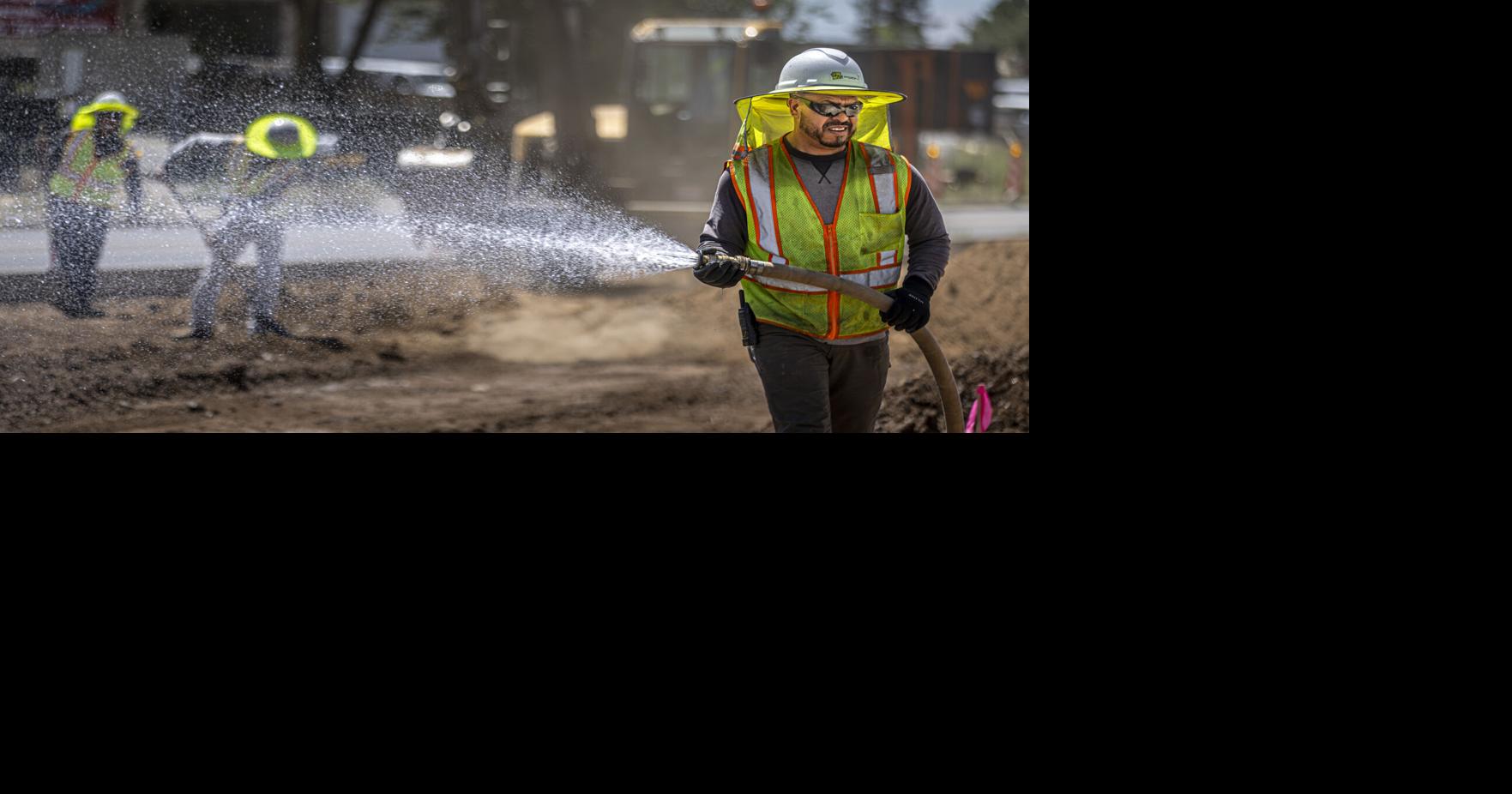 Santa Fe crews begin work on new roundabout at Cottonwood-Agua Fría intersection