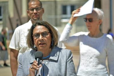 Bill would raise New Mexico minimum wage to $15 per hour | Local News |  santafenewmexican.com