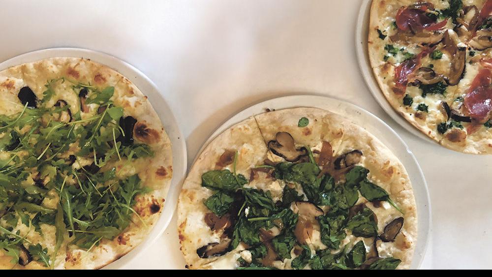 A Few Good Pies Gourmet Pizza Reviews Santafenewmexican Com