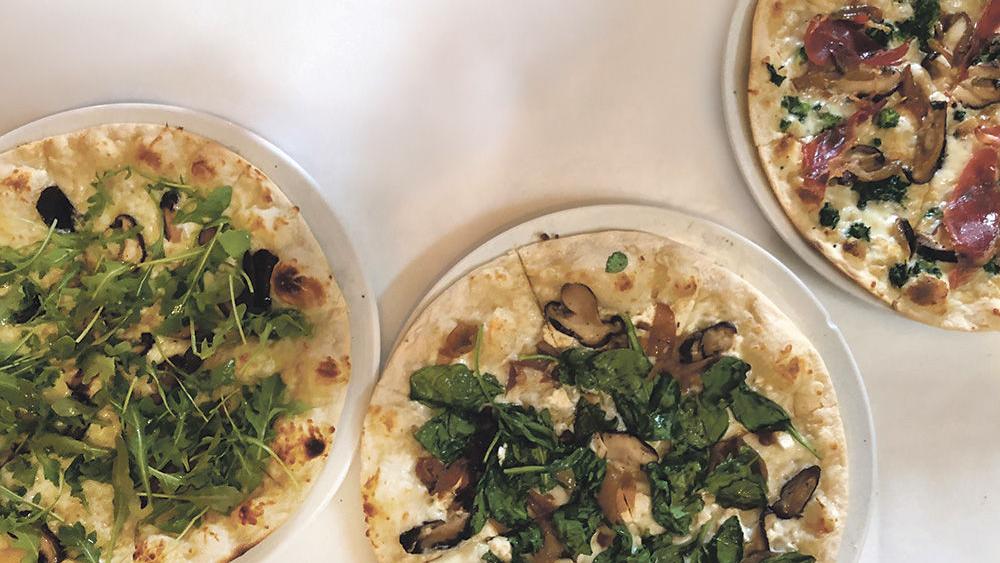 A Few Good Pies Gourmet Pizza Reviews Santafenewmexican Com