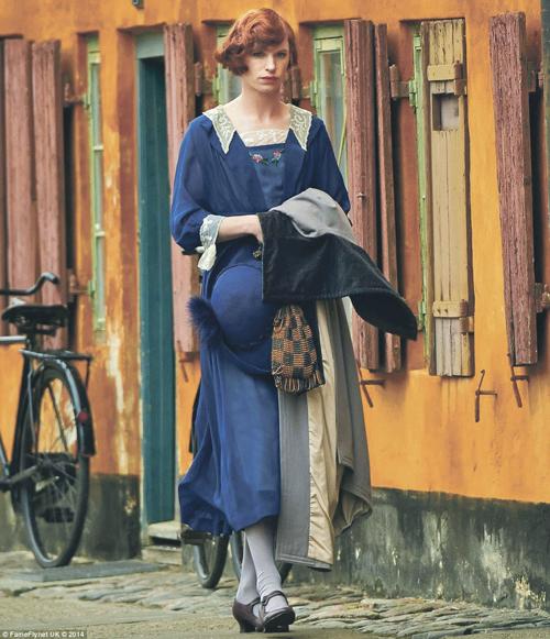 Redmayne Movie Reviews Santafenewmexican Com