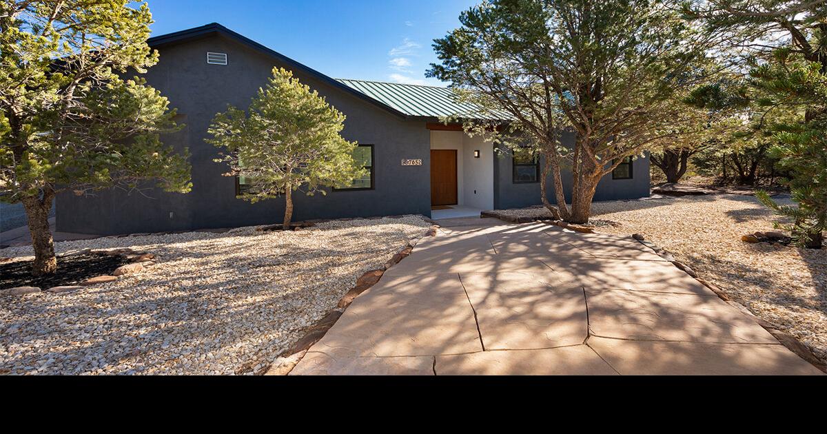 Featured Home Quiet wow in Glorieta Real Estate