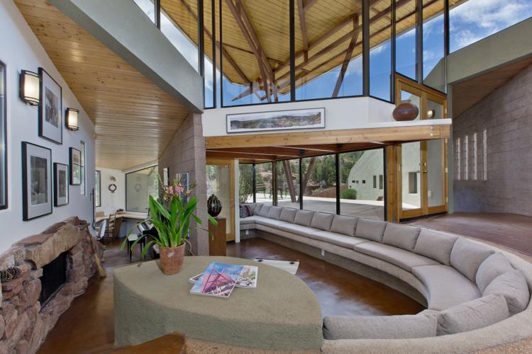 An experience of a house in Glorieta Home/Real Estate