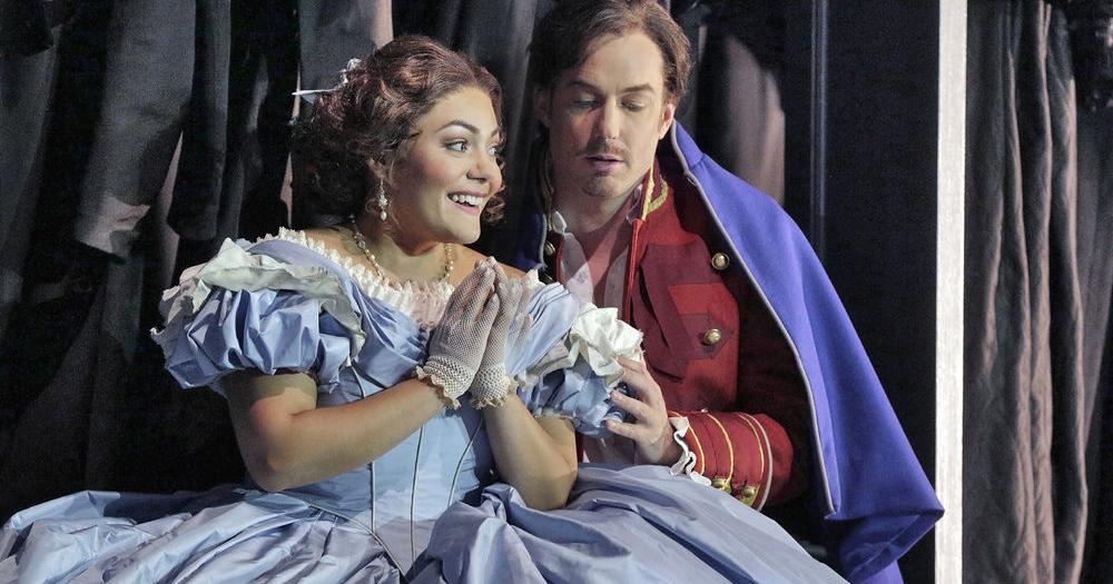 Review Gounod S Romeo Et Juliette At Santa Fe Opera Local News Santafenewmexican Com Review Gounod S Romeo Et Juliette At Santa Fe Opera Local News Santafenewmexican Com