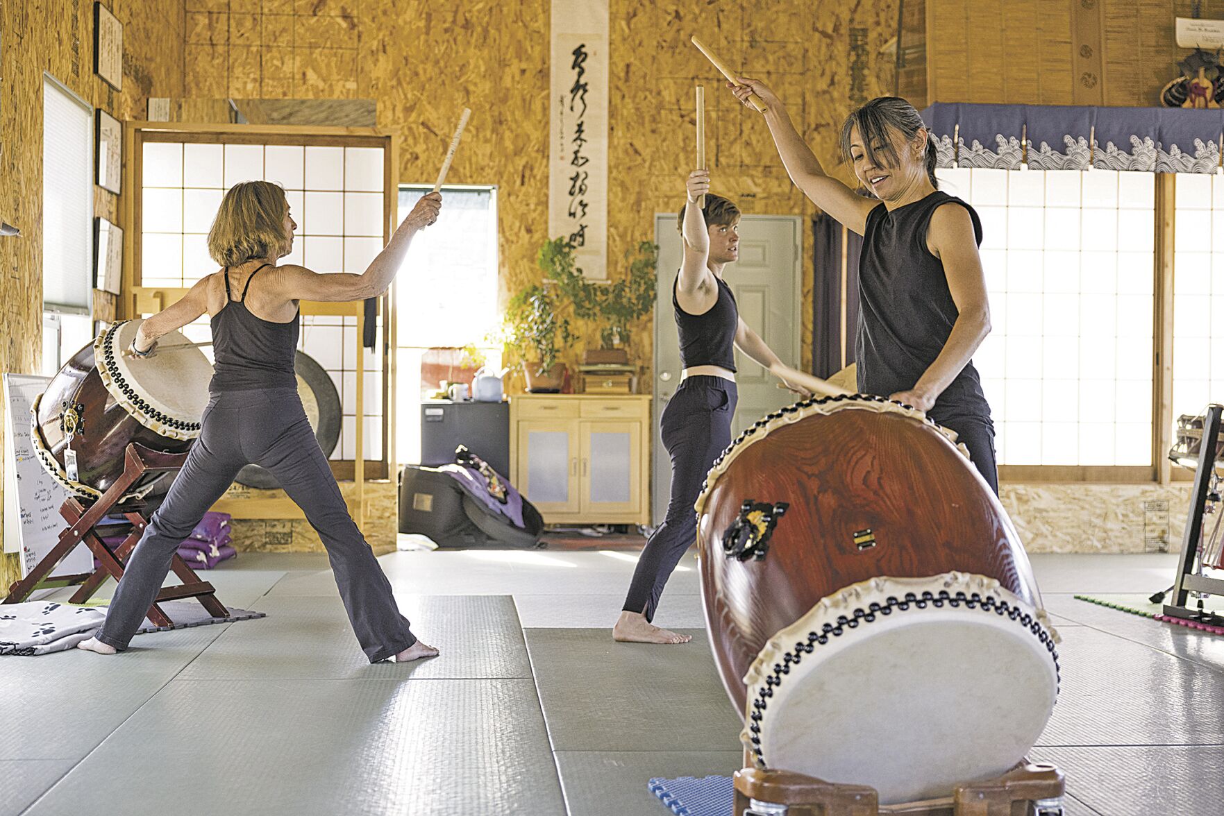 Santa Fe's Torii Taiko sets the stage for the big drums of Drum