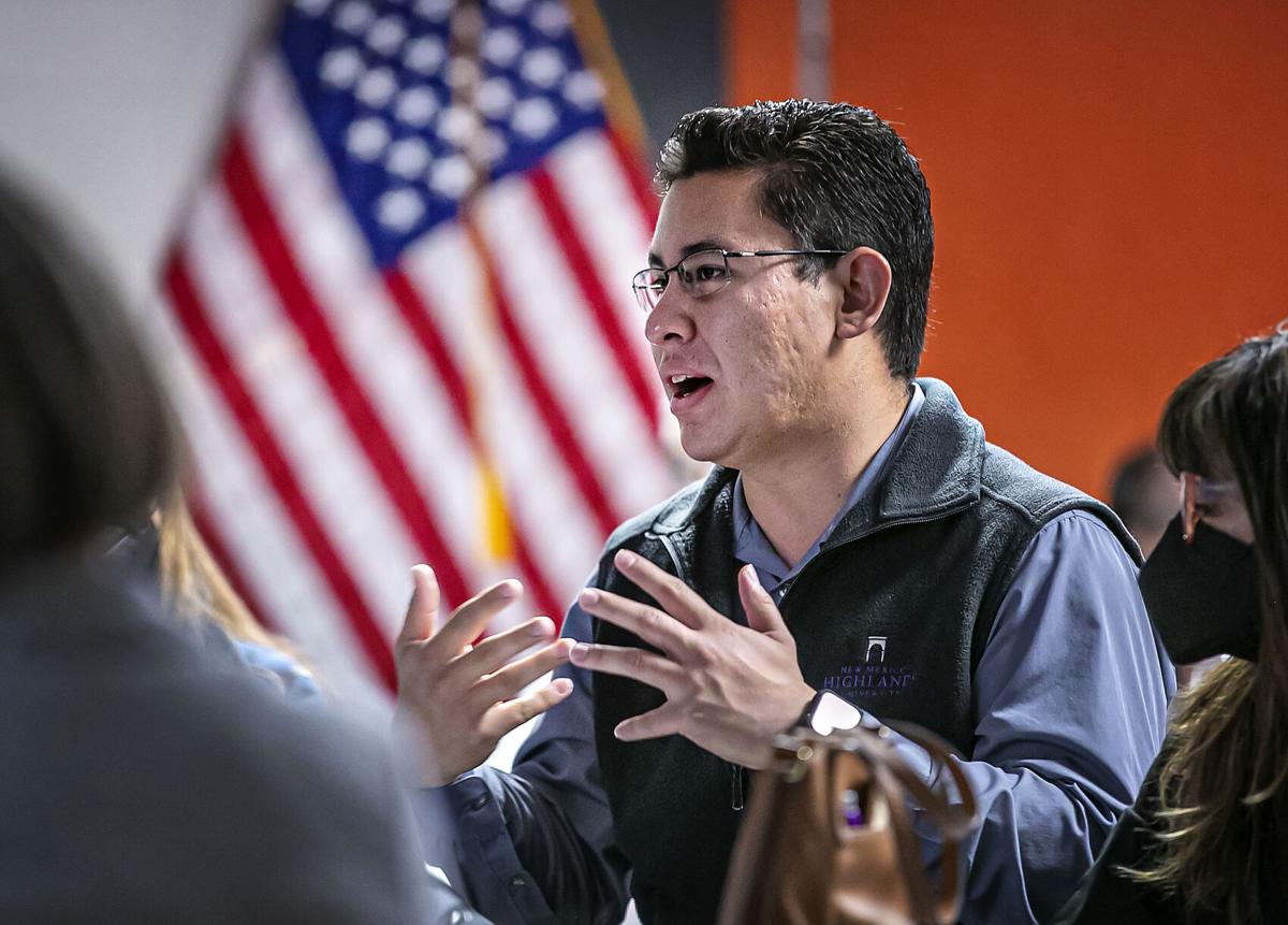 Española mayor challenged for suspending city manager Local News