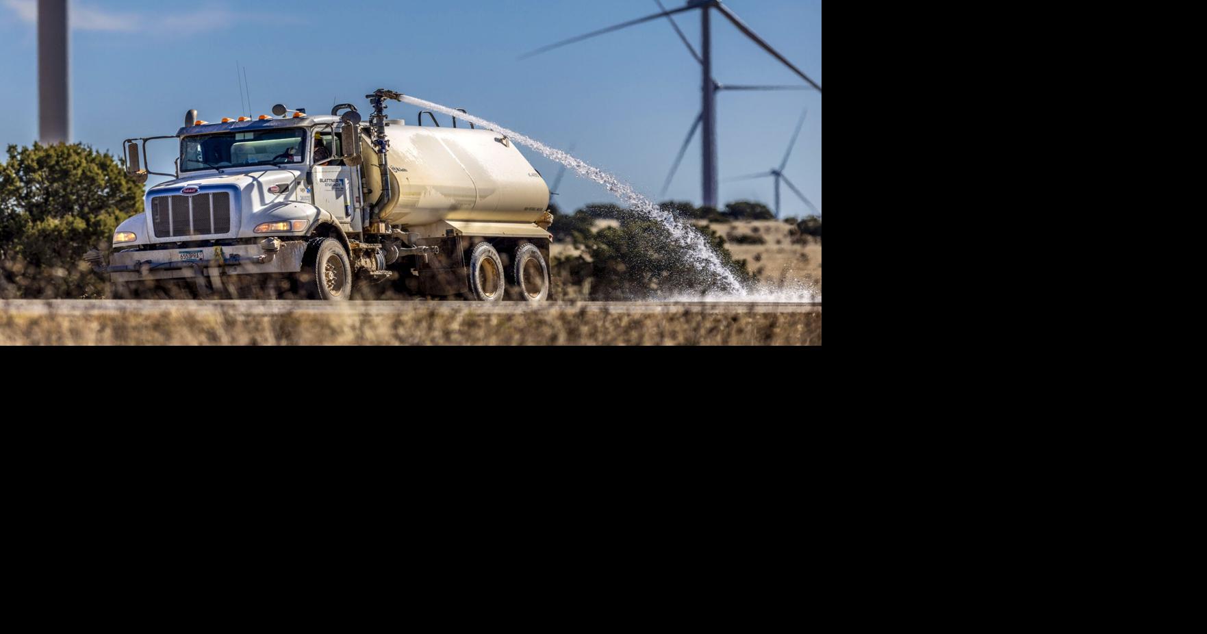 Concern simmers in Estancia Basin over water trucked to SunZia wind farms