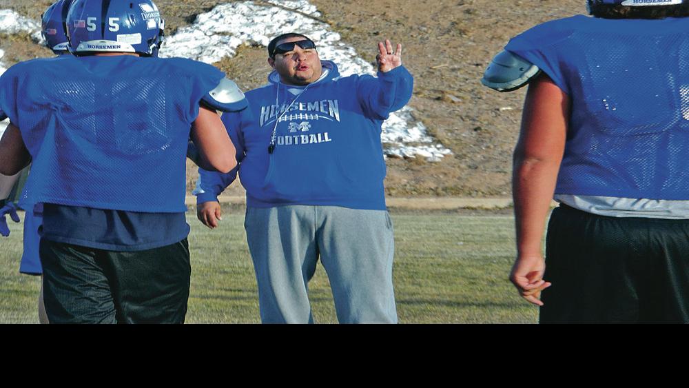 Santa Fe High Football Hires St Michael S Defense Coordinator As New Coach Sports Santafenewmexican Com