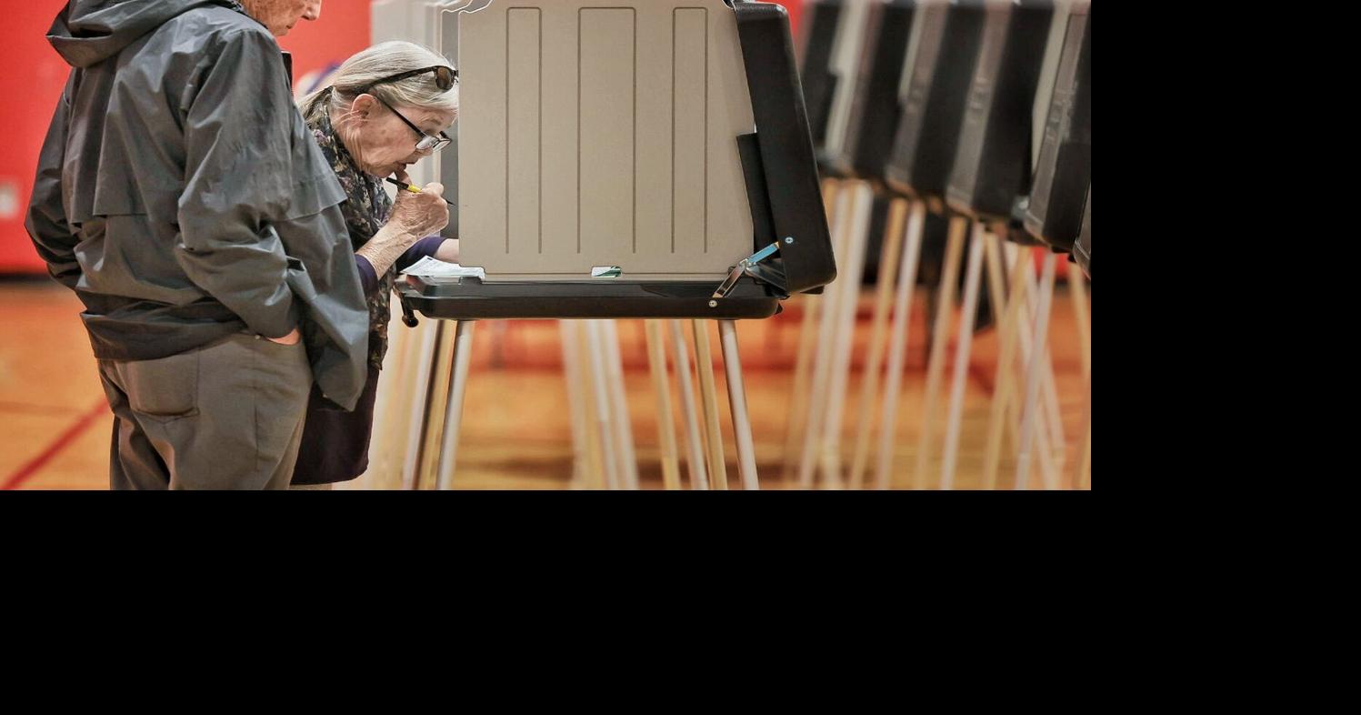 'I believe in democracy': Santa Fe County independents laud semi-open primary