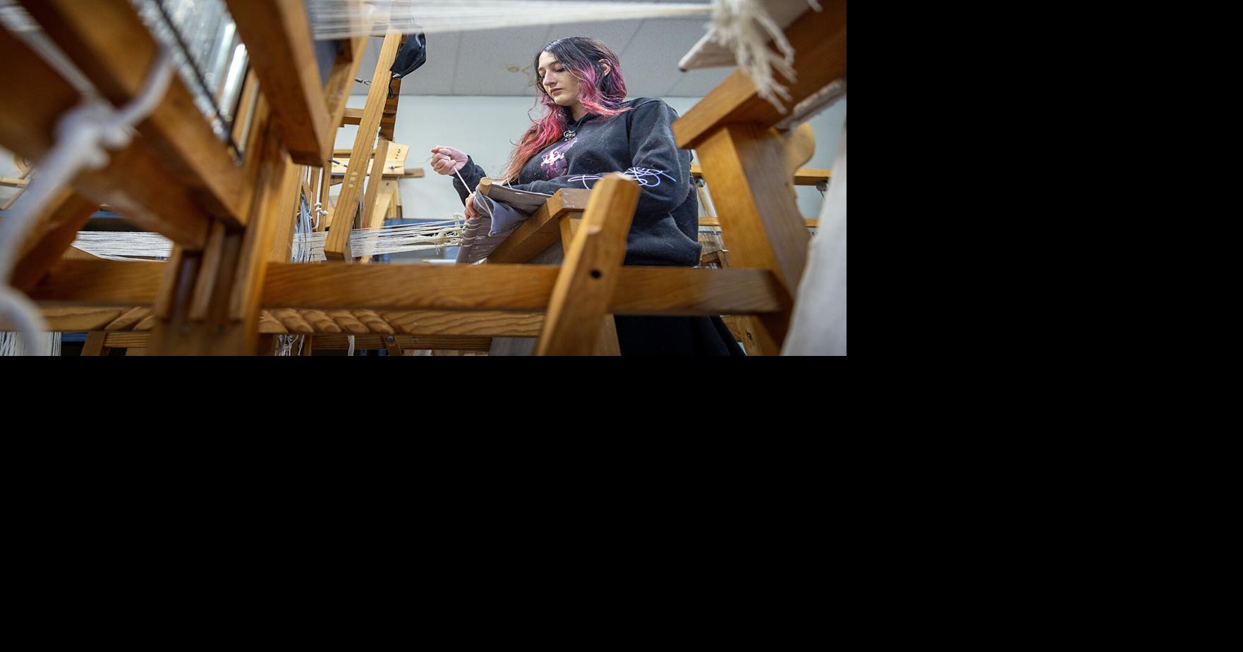 Chimayó weavers hope apprenticeships will help keep tradition alive