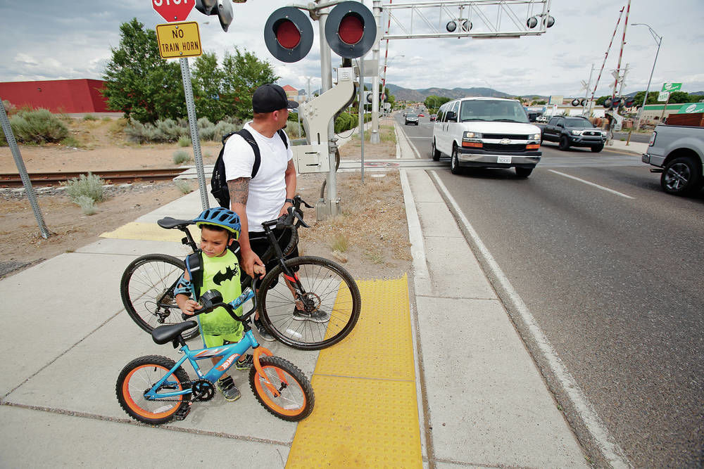 Bicycles, cars can coexist — just follow the laws