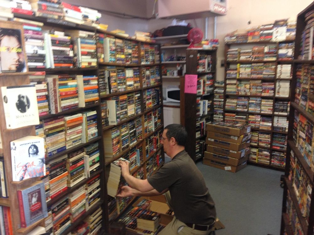 Book Mountain keeps Santa Fe’s bibliophiles happy Business