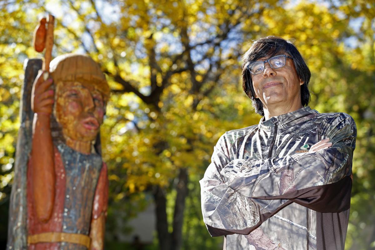 Santa Fe River Artist Seeks Funds To Restore Fallen Angel Local News Santafenewmexican Com