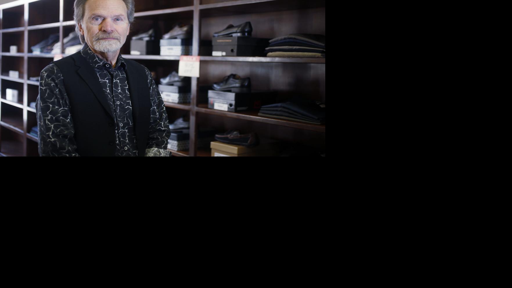 Harrys Men 039 S Clothing Store Closing Business Santa Fe New