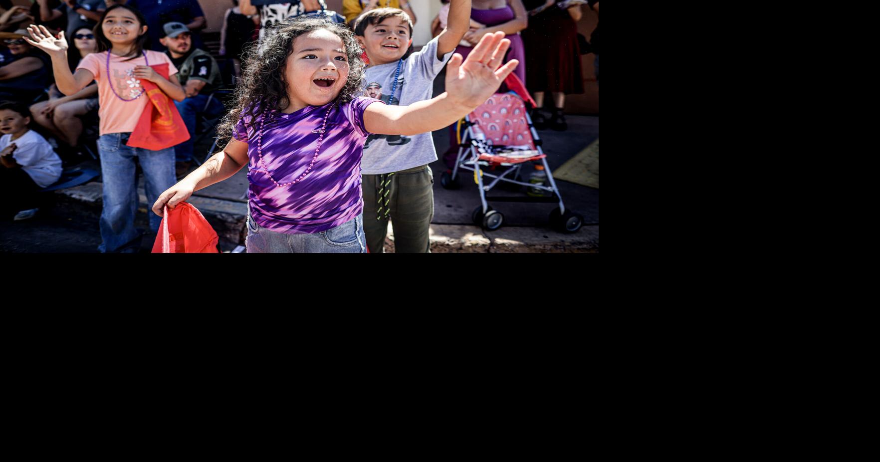 'Keep the Fiesta spirit alive': Santa Fe parade draws hundreds for celebration of community, culture