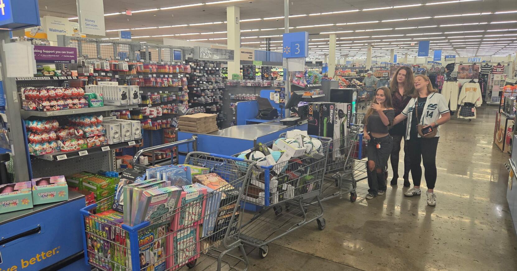 Santa Fe Back to School Bash on south side aims to provide fun , help to families