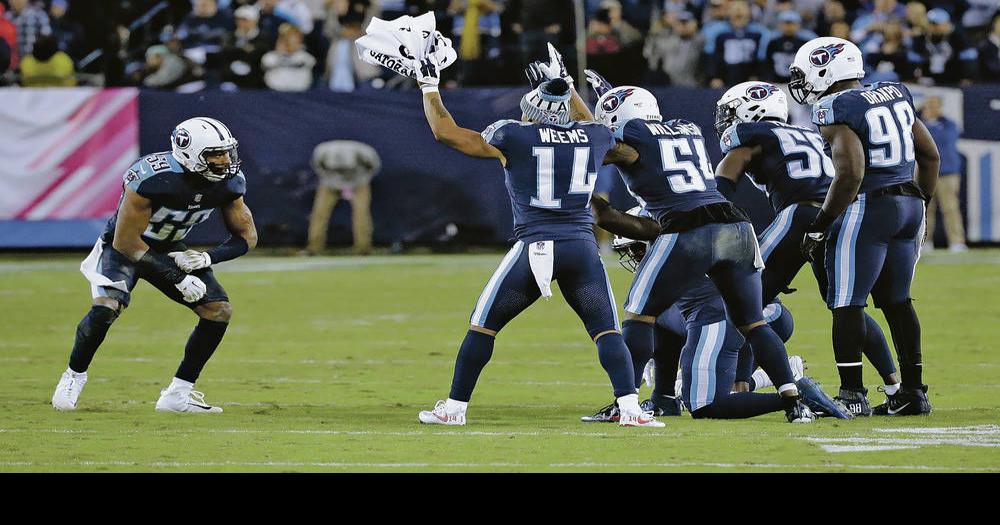 Tennessee Titans Linebacker Wesley Woodyard