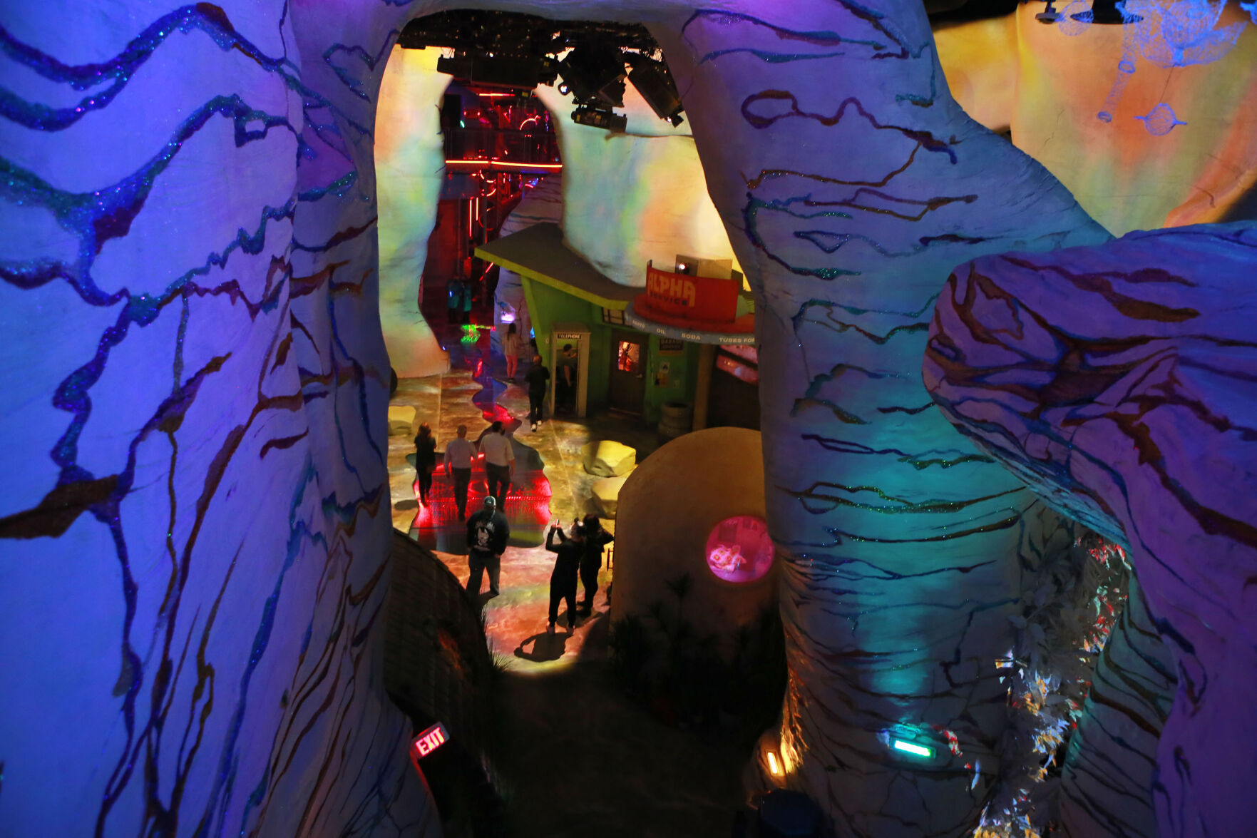 Meow Wolf enters new world with Omega Mart in Sin City