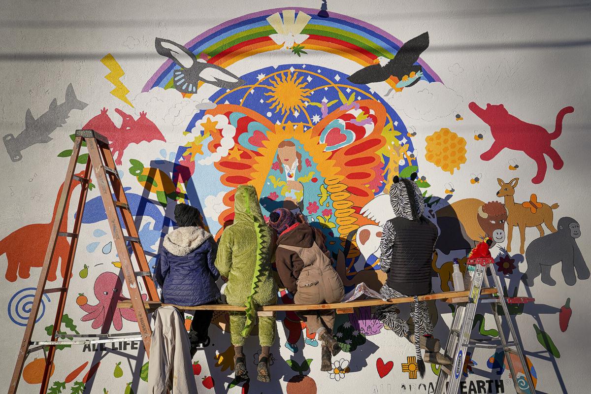 In Santa Fe, a mural with meaning Local News