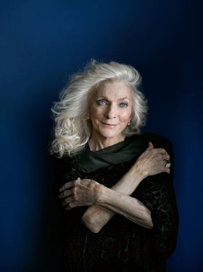 01 nov ra judy collins