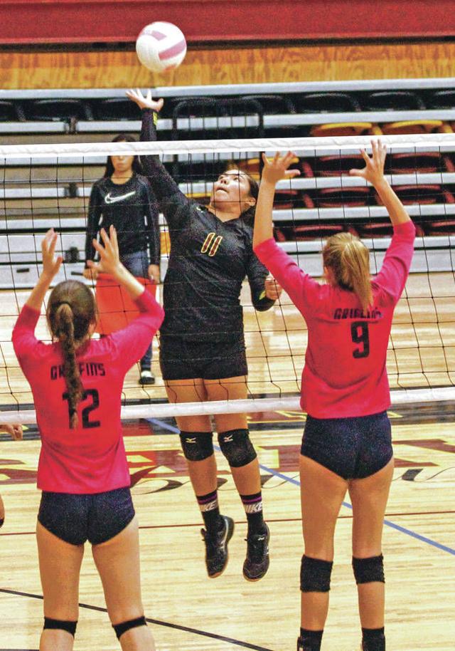 SFIS rolls to championship over Santa Fe Prep in volleyball Sports
