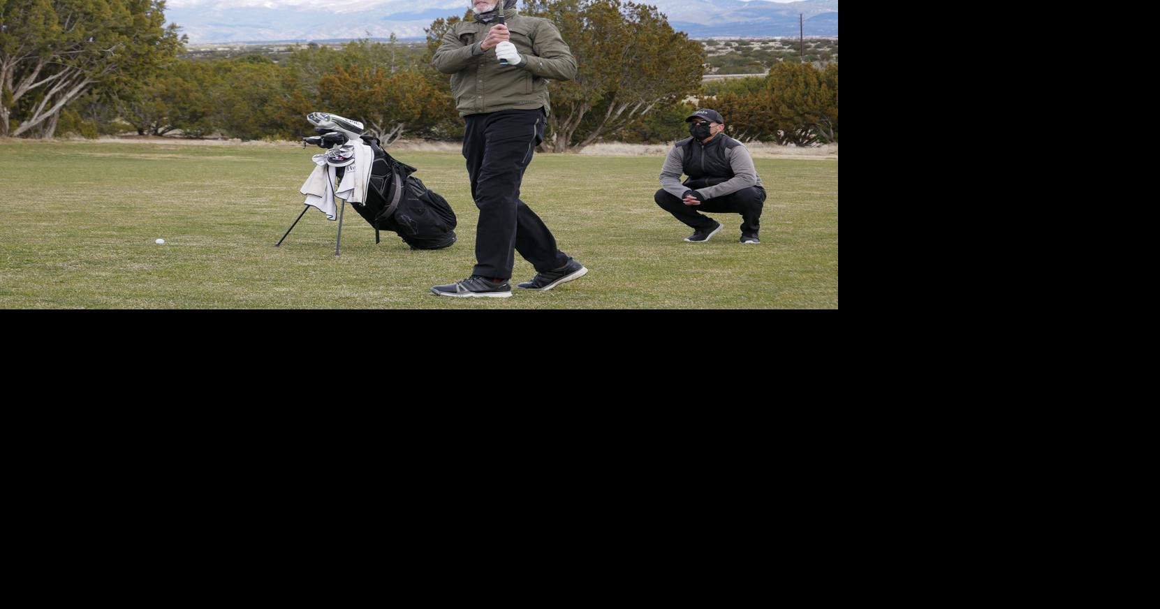 Santa Fe golfers still hitting the links | Sports | santafenewmexican.com