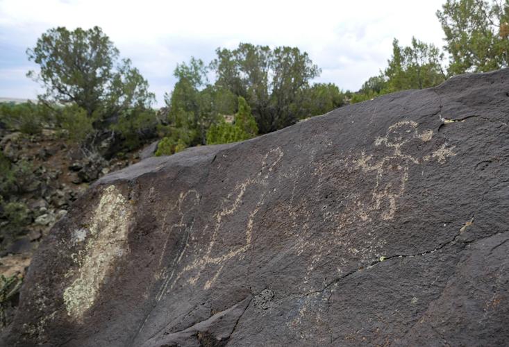 Students get hands-on history lesson with Mesa Prieta Petroglyph ...
