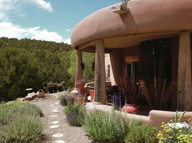 Artful design in Los Cerros Colorados Home/Real Estate