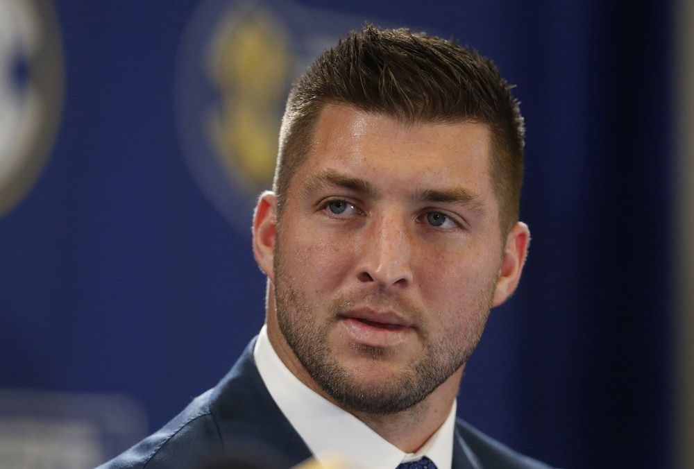 Tim Tebow cut by Eagles